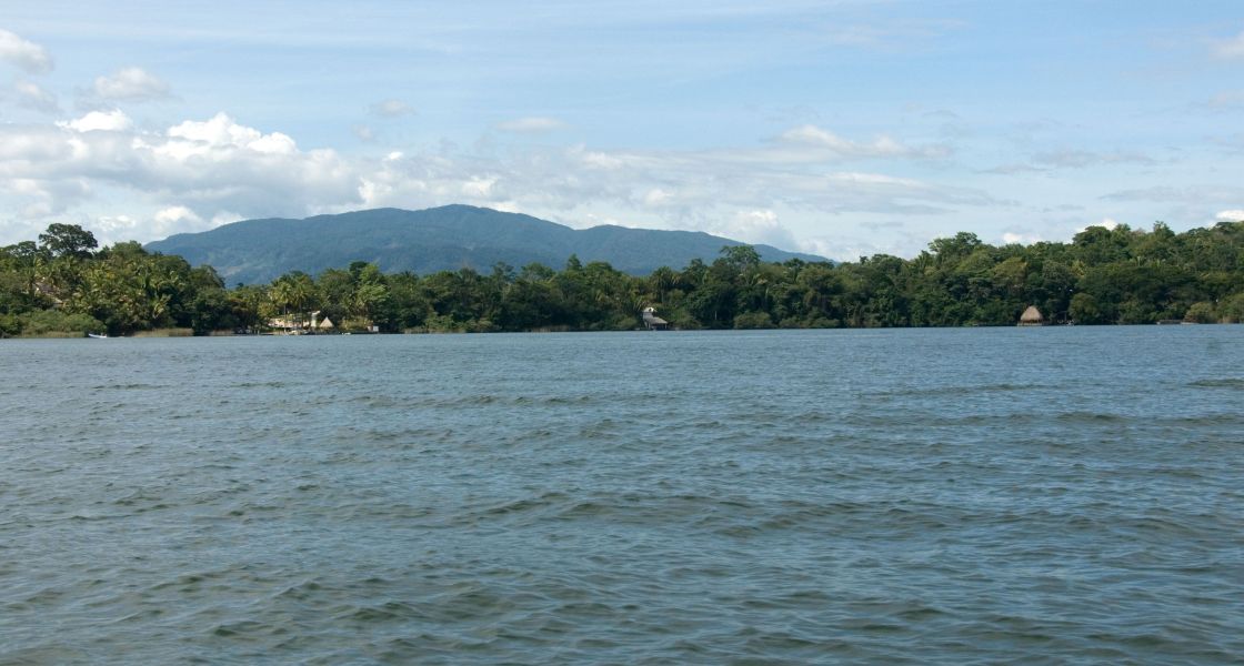 Meer mit Ausblick auf eine Insel der Philippinen